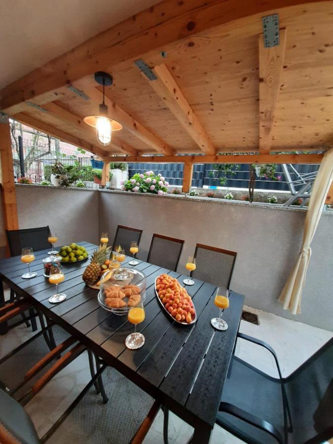 Apartment Radalj Kaštela Esterno foto