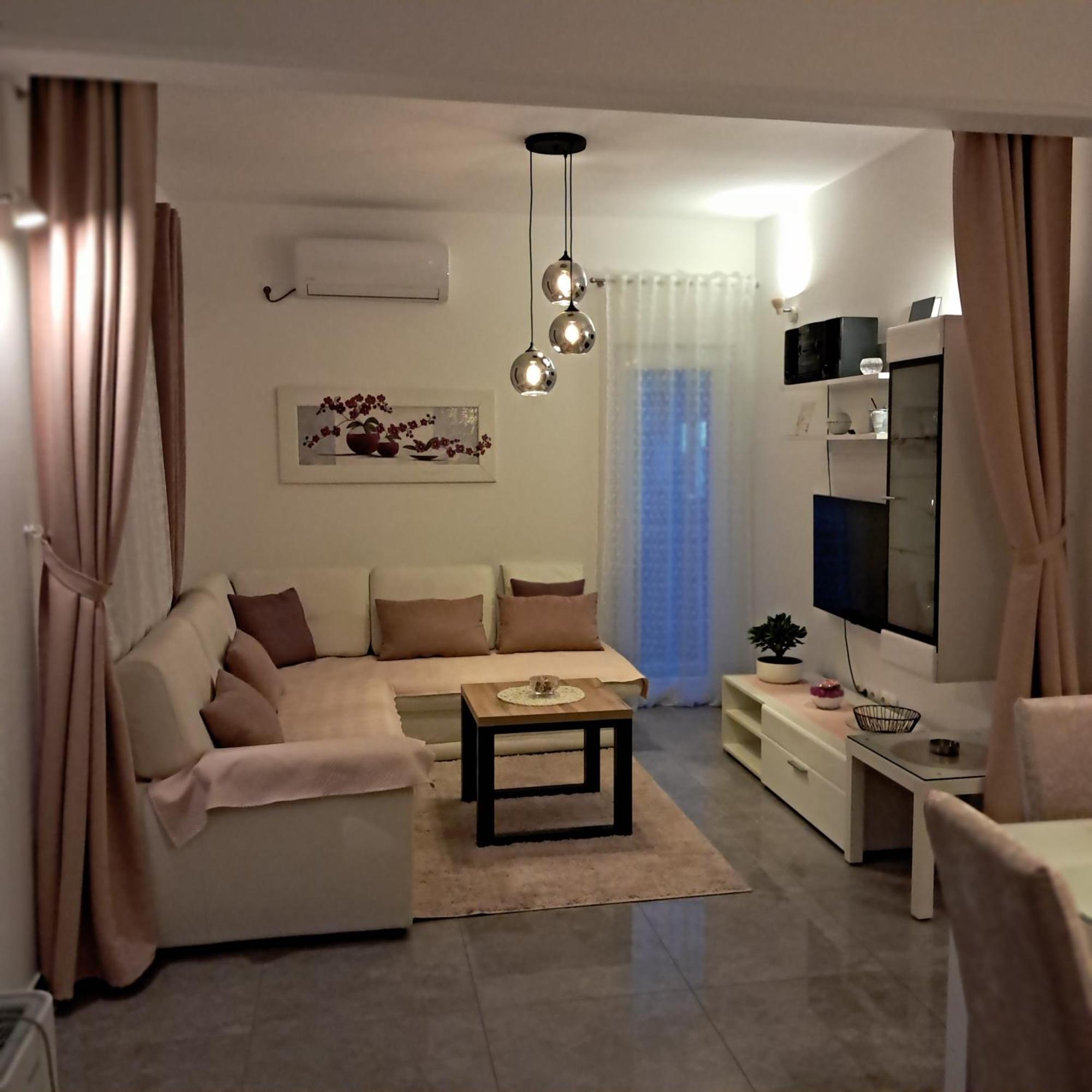 Apartment Radalj Kaštela Esterno foto